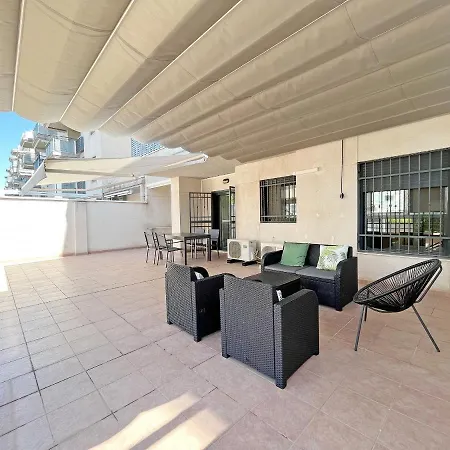 Global Properties, Con Gran Terraza En Canet Apartment
