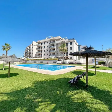 Global Properties, Con Gran Terraza En Canet *