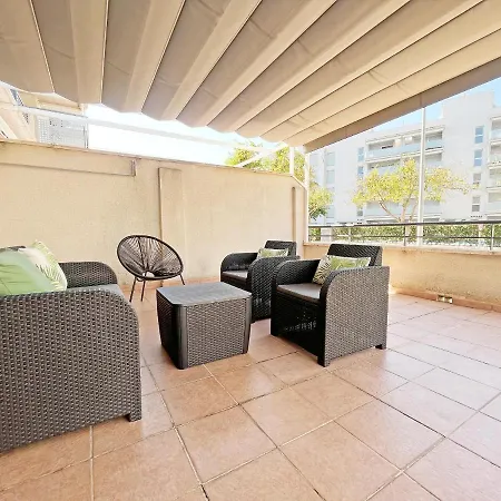 Global Properties, Con Gran Terraza En Canet