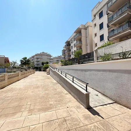 Global Properties, Con Gran Terraza En Canet