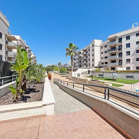 Global Properties, Con Gran Terraza En Canet